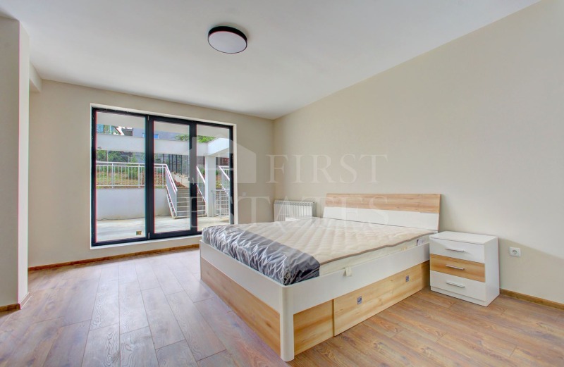 Zu vermieten  3 Schlafzimmer Sofia , Dragalewzi , 286 qm | 20280364 - Bild [9]