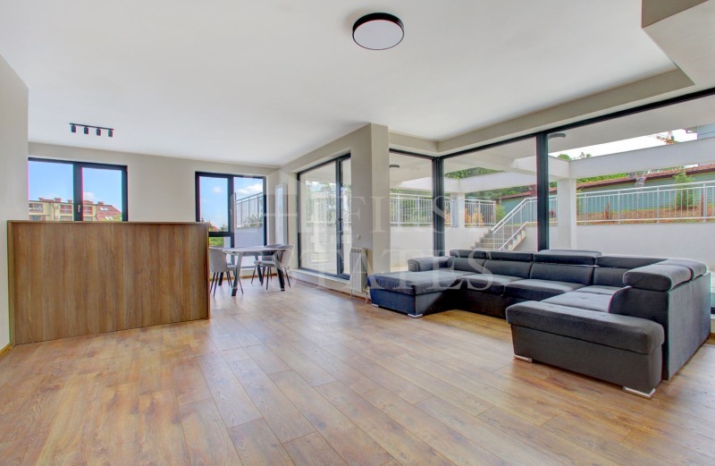 Zu vermieten  3 Schlafzimmer Sofia , Dragalewzi , 286 qm | 20280364 - Bild [5]