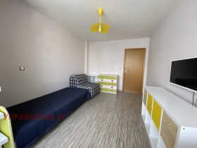 ���� ��� ���� 4-����� | Imot.bg � ����� ������ 12
