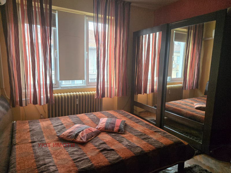 Дава под наем 1-СТАЕН, гр. София, Център, снимка 2 - Апартаменти - 53538818