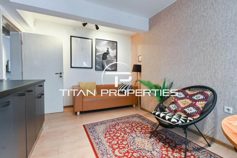 Zu vermieten  2 Schlafzimmer Sofia , Zentar , 62 qm | 36141342