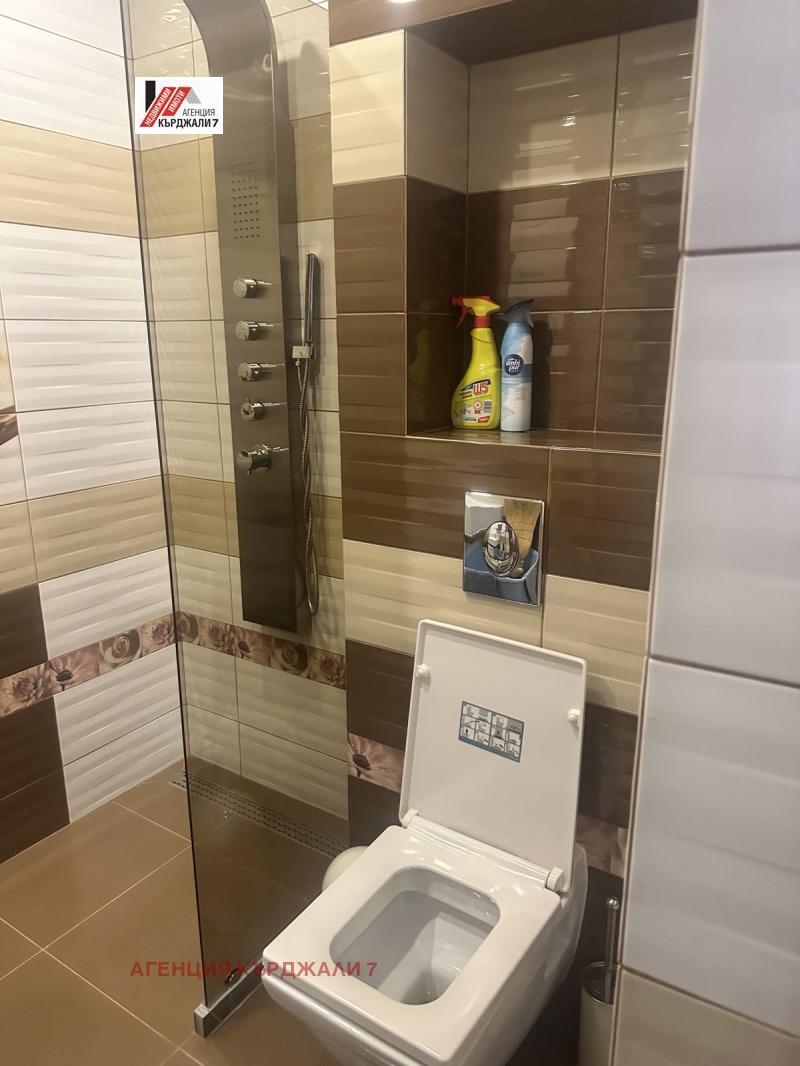 Zu vermieten  2 Schlafzimmer Kardschali , Wazroschdenzi , 100 qm | 37369576 - Bild [12]