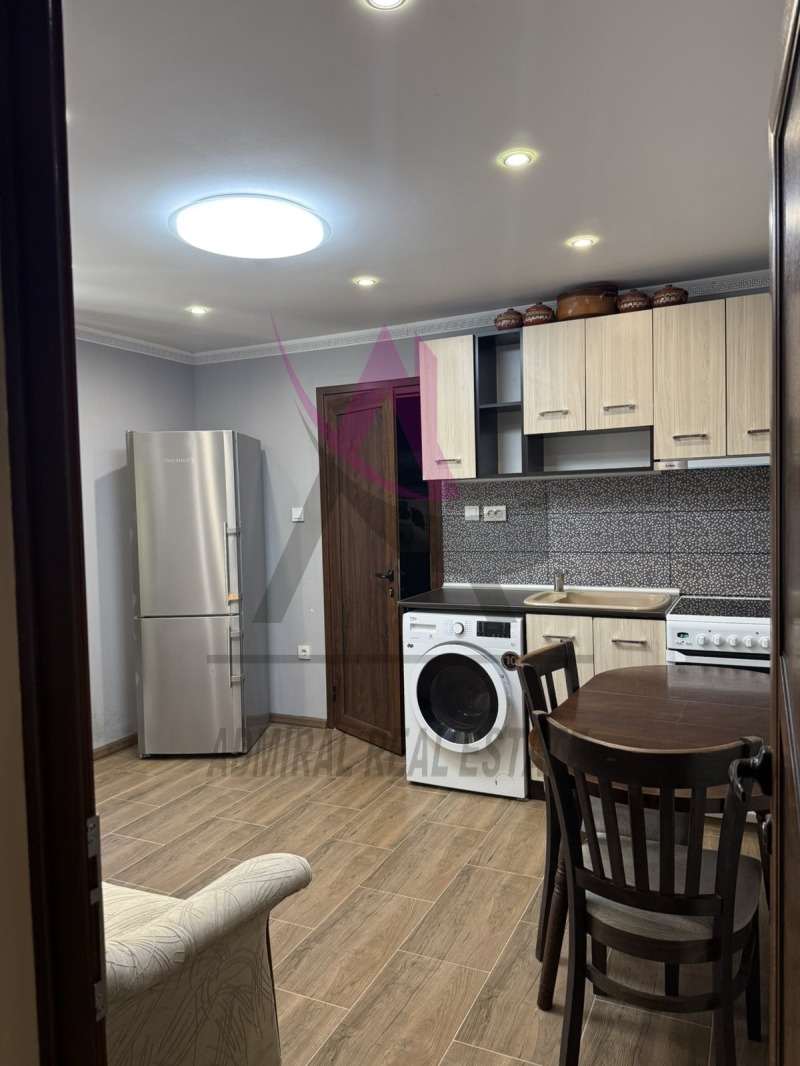 Дава под наем 3-СТАЕН, гр. Варна, Лятно кино Тракия