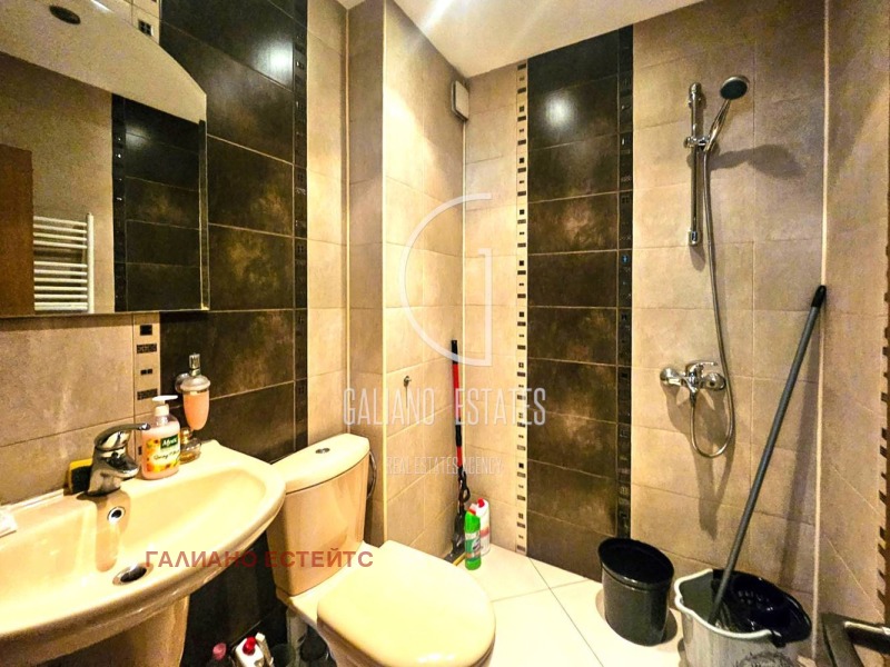 A louer  Bureau Sofia , Tsentar , 450 m² | 94348084 - image [4]