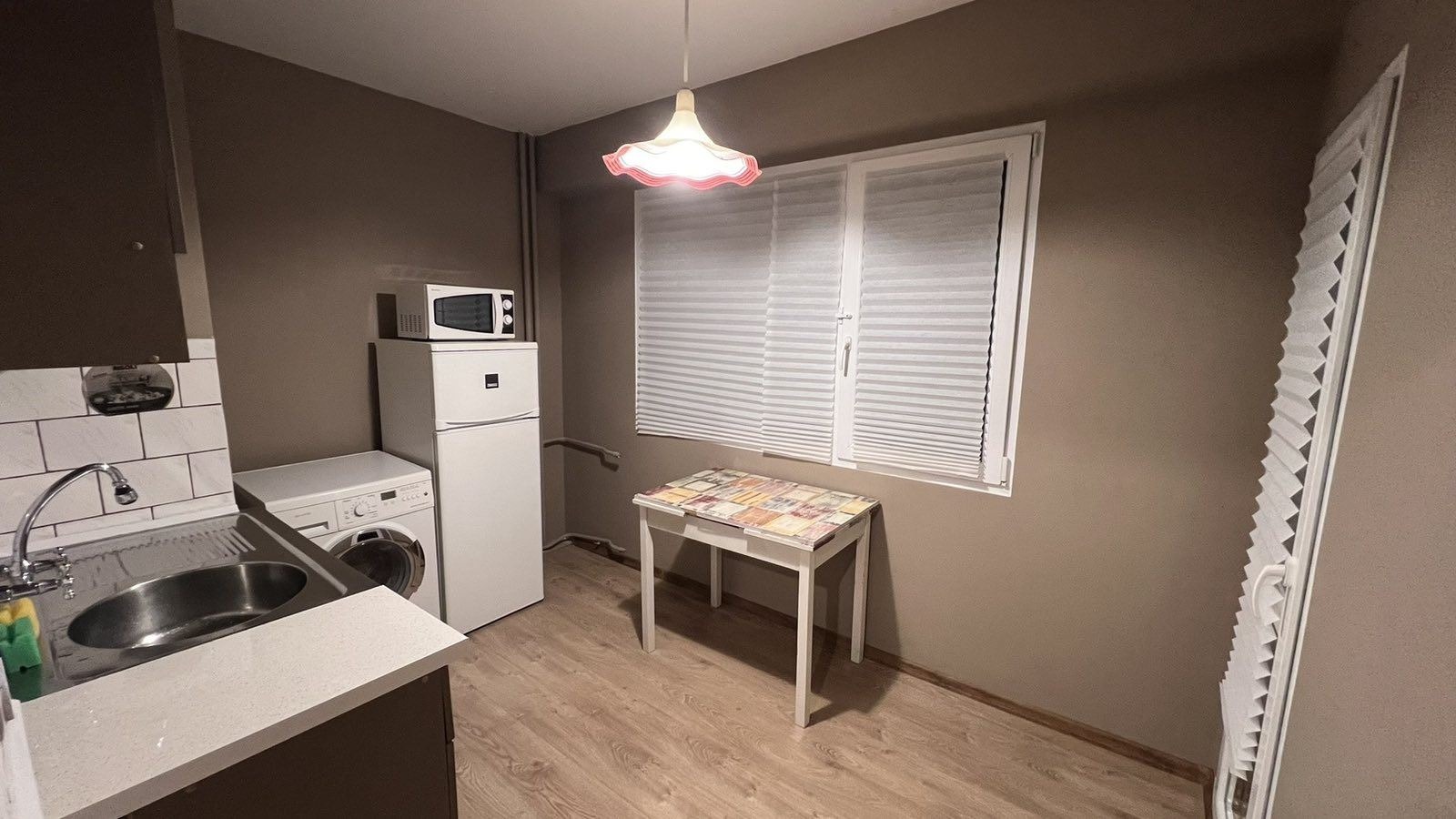 Дава под наем 2-СТАЕН, гр. София, Банишора, снимка 3 - Апартаменти - 54211658