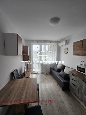 1 chambre Zornitsa, Bourgas