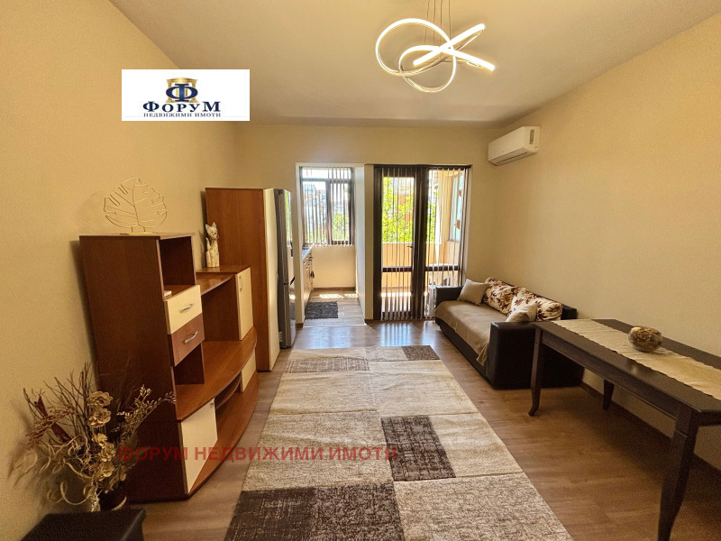 A louer  2 chambres Plovdiv , Trakiya , 60 m² | 26246424