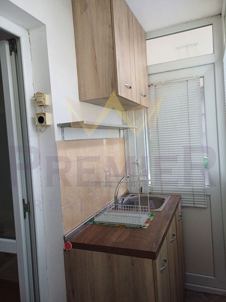 В оренду  1 спальня Варна , Трошево , 42 кв.м | 52371426