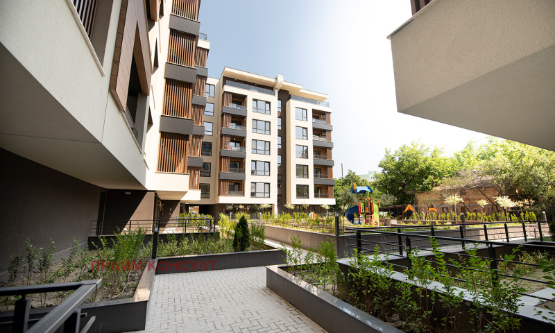 De inchiriat  2 dormitoare Plovdiv , Hristo Smirnensci , 121 mp | 73005083 - imagine [16]