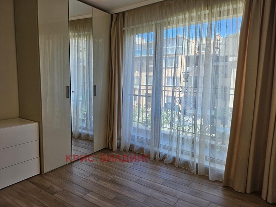 Kiadó  3 hálószobás Varna , Centar , 198 négyzetméter | 35954599 - kép [15]