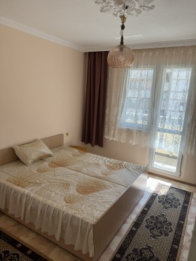 2 slaapkamers Vazrazjdane, Burgas 1