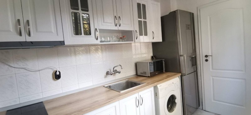 Zu vermieten  1 Schlafzimmer Plowdiw , Mladeschki Halm , 60 qm | 31728562 - Bild [3]