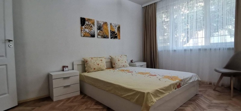 Zu vermieten  1 Schlafzimmer Plowdiw , Mladeschki Halm , 60 qm | 31728562 - Bild [2]