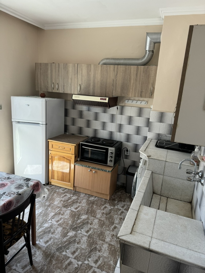 Te huur  2 slaapkamers Burgas , Vazrazjdane , 67 m² | 33429628 - afbeelding [3]