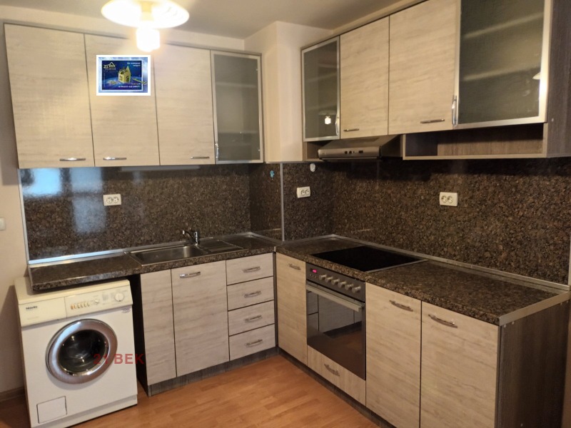 Дава под наем 2-СТАЕН, гр. Пловдив, Център