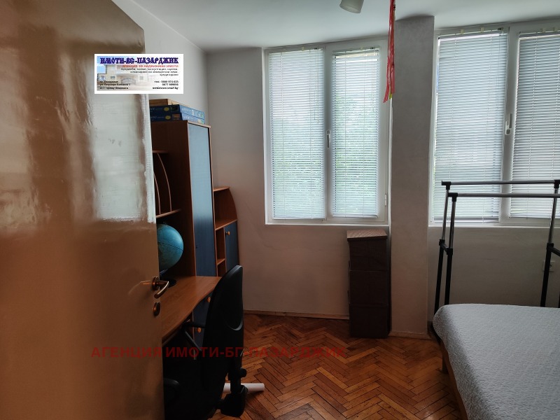 Издаје се  2 спаваће собе Пазарджик , Запад , 85 м2 | 43443019 - слика [3]