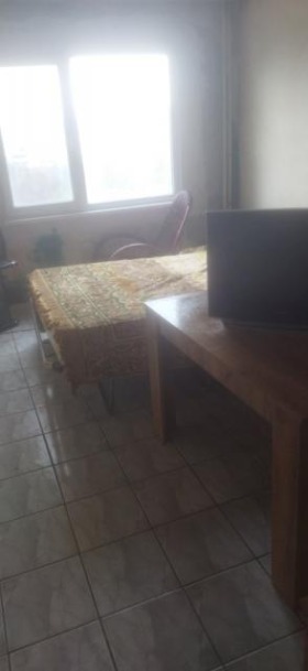 Vuokrattavana Huone