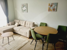 1 Schlafzimmer Pobeda, Warna 2