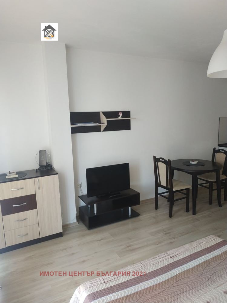 Kiadó  Stúdió Sofia , Poligona , 40 négyzetméter | 25991004 - kép [4]