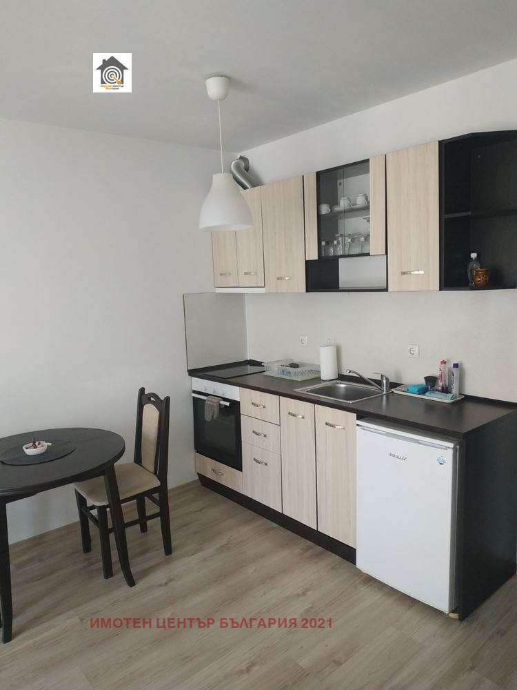 Kiadó  Stúdió Sofia , Poligona , 40 négyzetméter | 25991004 - kép [2]