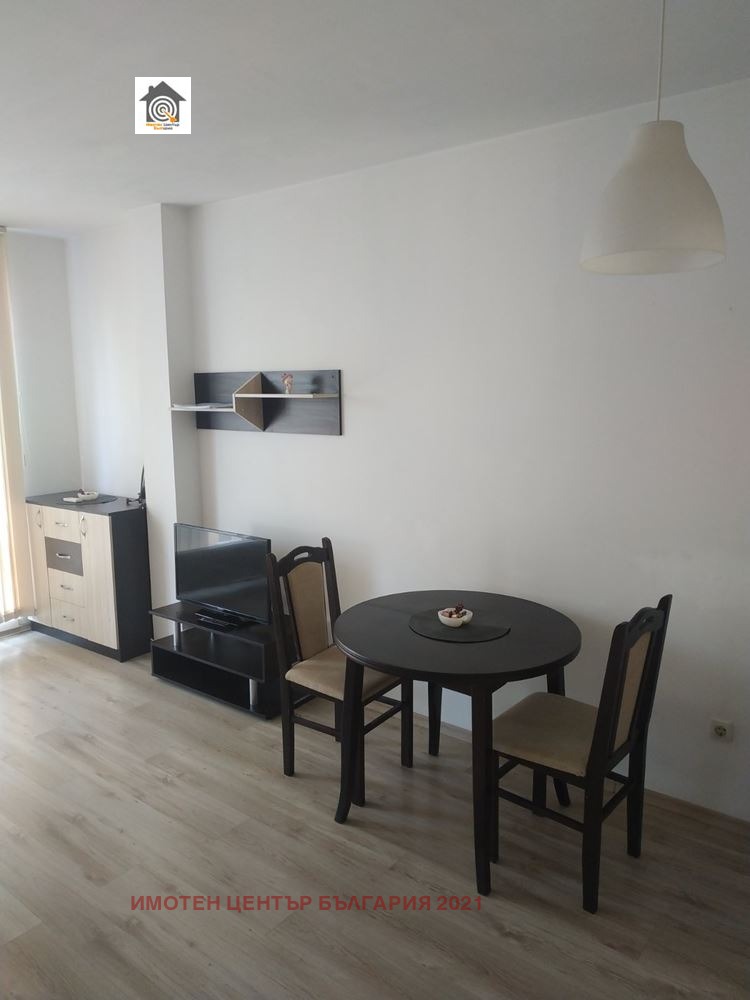 Kiadó  Stúdió Sofia , Poligona , 40 négyzetméter | 25991004 - kép [3]