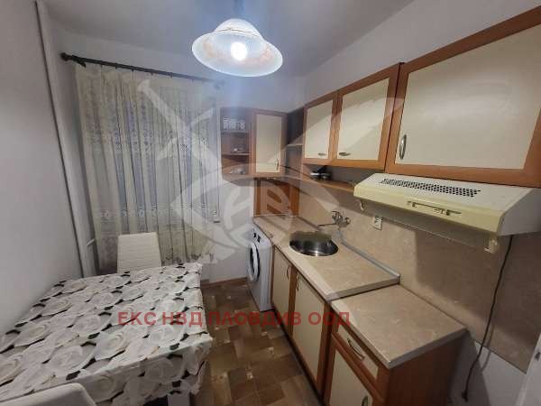 Дава под наем 2-СТАЕН, гр. Пловдив, Център, снимка 2 - Апартаменти - 54513068