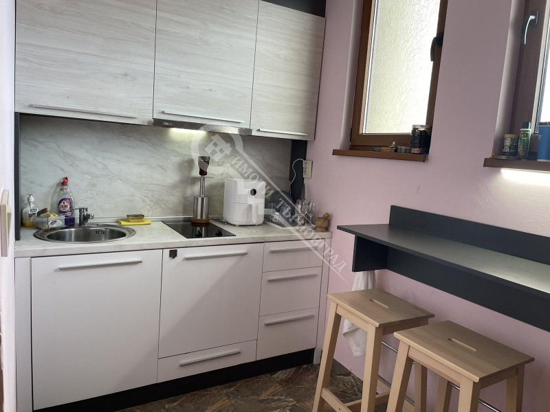 Vuokrattavana  2 makuuhuonetta Veliko Tarnovo , Sveta gora , 80 neliömetriä | 38069779 - kuva [3]