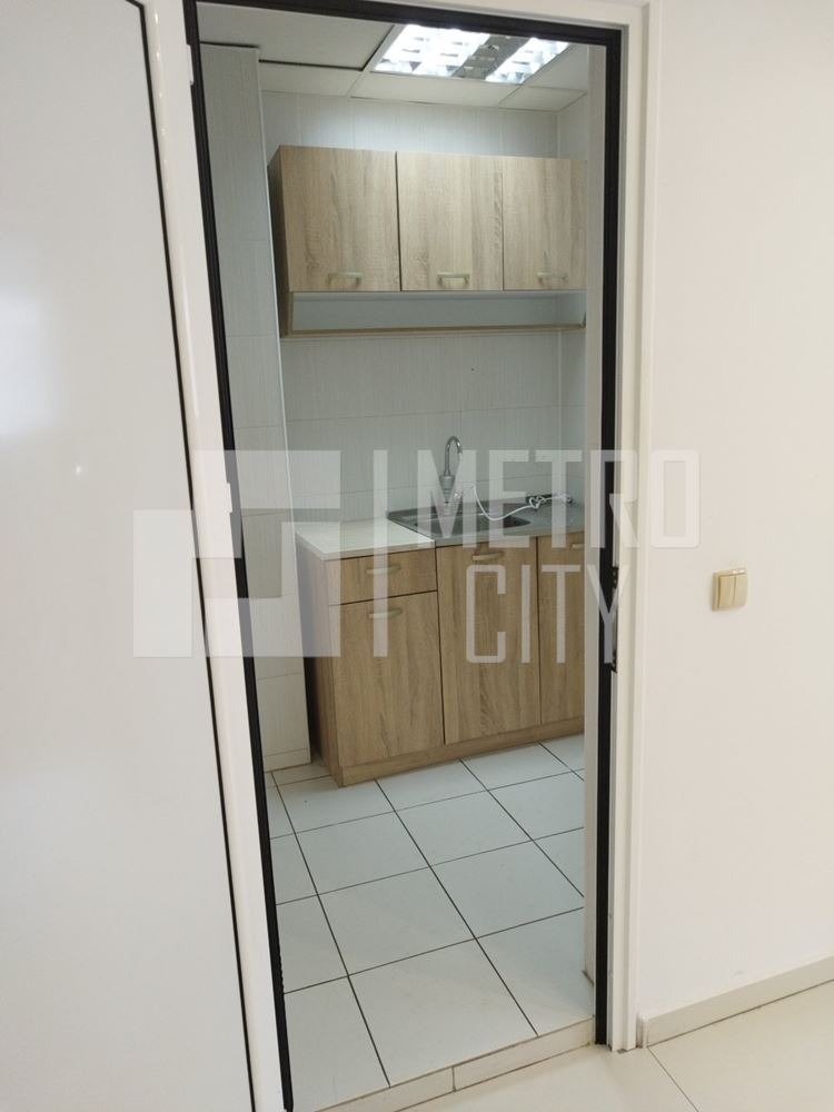 K pronájmu  Kancelář Sofia , Mladost 3 , 200 m2 | 97906475 - obraz [16]