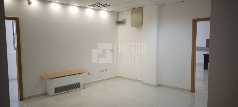 K pronájmu  Kancelář Sofia , Mladost 3 , 200 m2 | 97906475 - obraz [3]