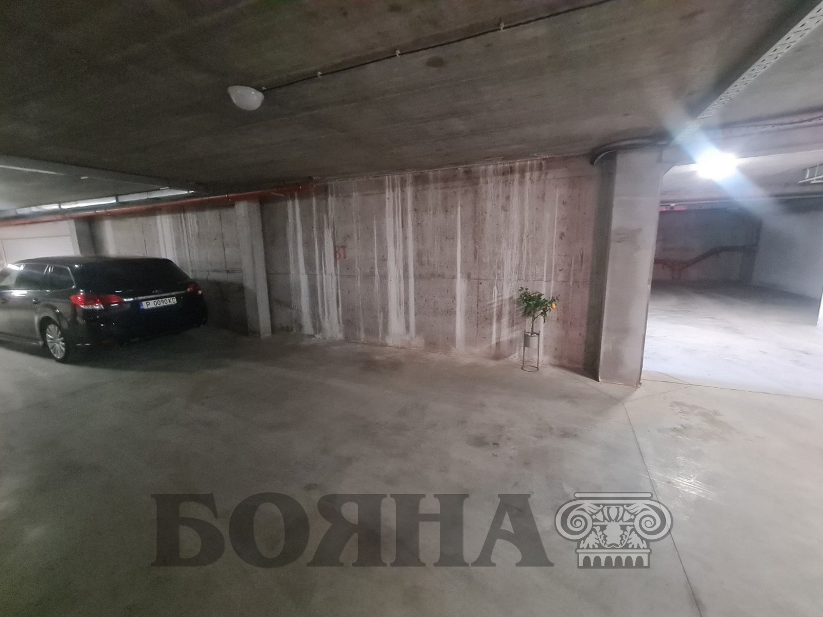 Дава под наем ГАРАЖ, ПАРКОМЯСТО, гр. Русе, Родина 1