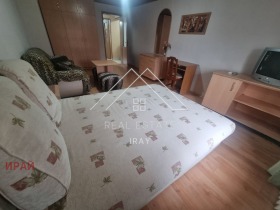 1 dormitorio ORB, Stara Zagora 9