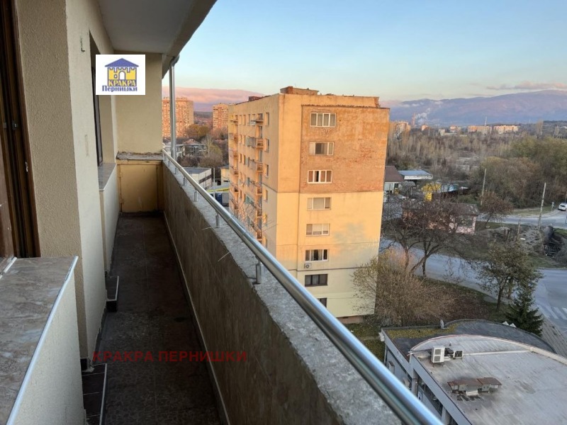 Дава под наем 3-СТАЕН, гр. Перник, Център, снимка 17 - Апартаменти - 53388566