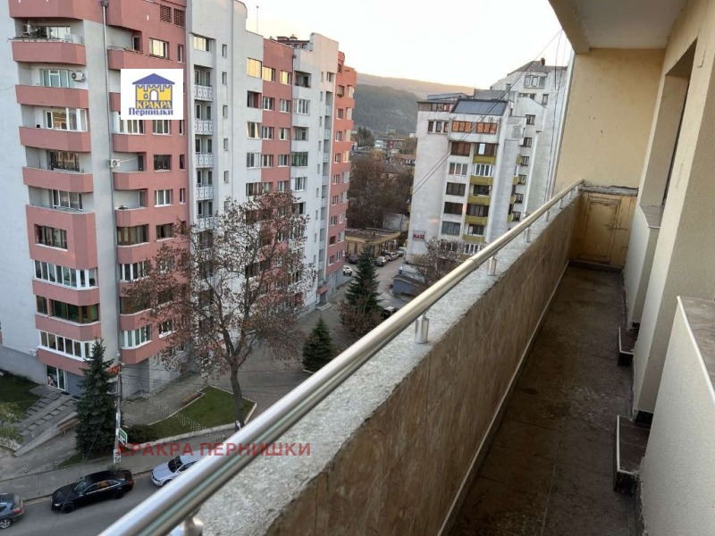Дава под наем 3-СТАЕН, гр. Перник, Център, снимка 16 - Апартаменти - 53388566