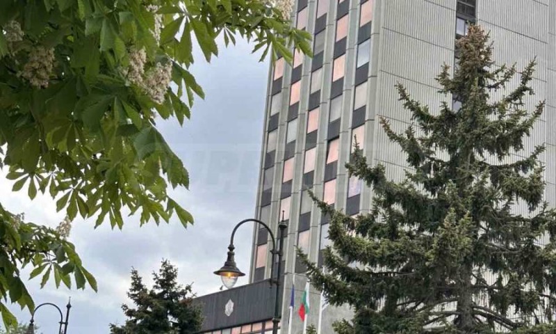 Издаје се  Паркинг простор Варна , Центар , 15 м2 | 77750707 - слика [7]
