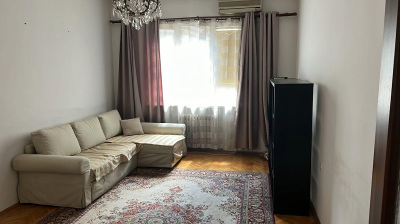 В оренду  1 спальня София , Център , 83 кв.м | 81070555