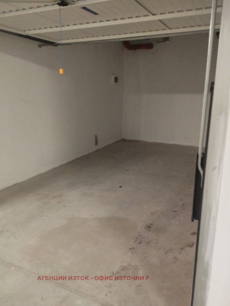 Дава под наем 4-СТАЕН, гр. София, Дружба 1, снимка 16 - Апартаменти - 53186026