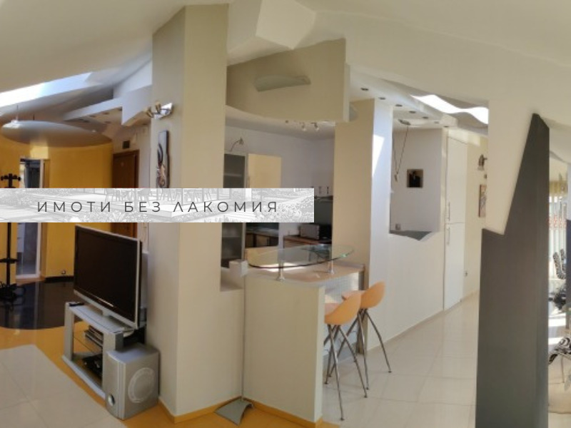 Дава под наем  3-стаен град София , Витоша , 193 кв.м | 96432941 - изображение [8]