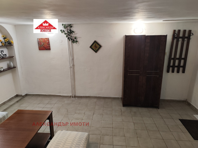 Дава под наем 1-СТАЕН, гр. София, Яворов, снимка 2 - Апартаменти - 53310578