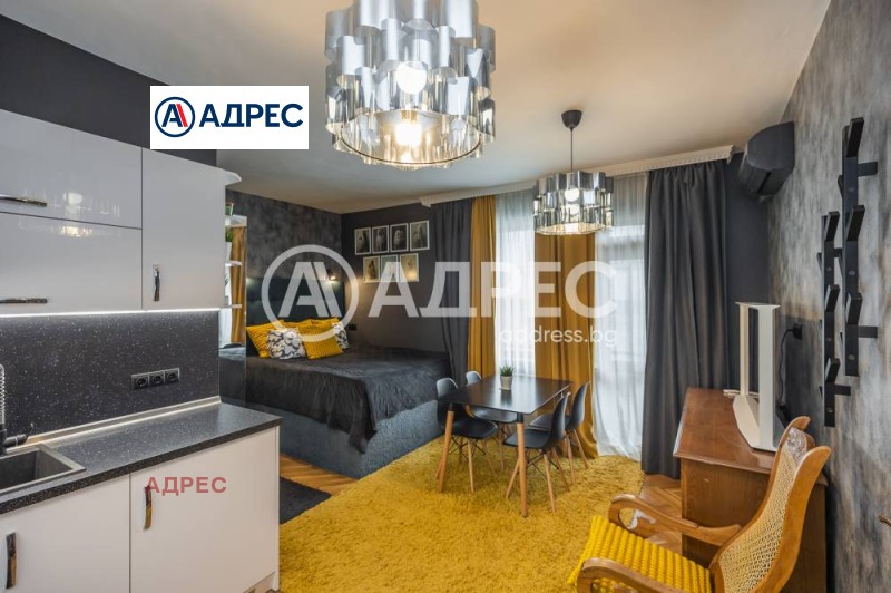 A louer  Studio Varna , Tsentar , 30 m² | 60865618