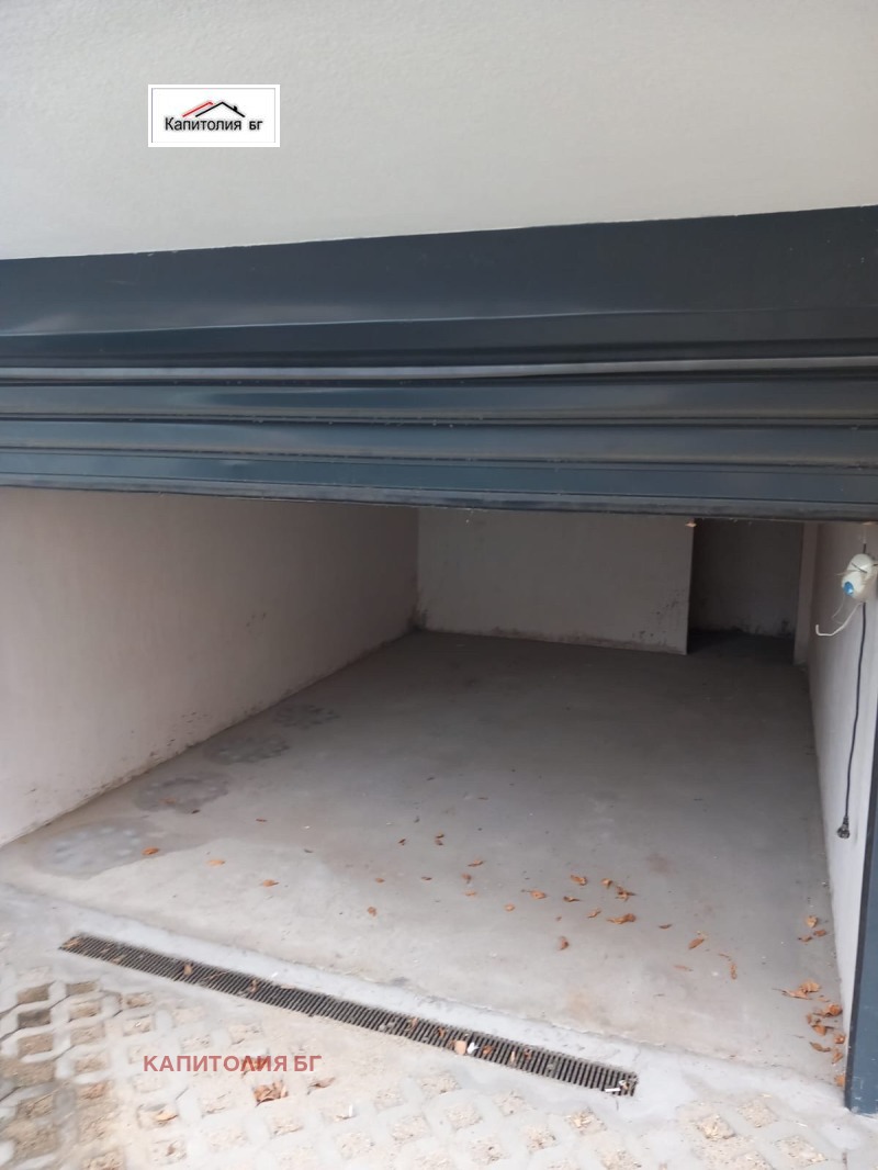 Дава под наем ГАРАЖ, ПАРКОМЯСТО, гр. Кърджали, Възрожденци, снимка 4 - Гаражи и паркоместа - 52710822