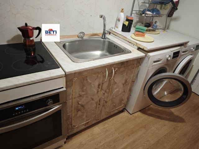 Дава под наем СТАЯ, гр. София, Зона Б-5, снимка 7 - Стаи под наем - 55538419