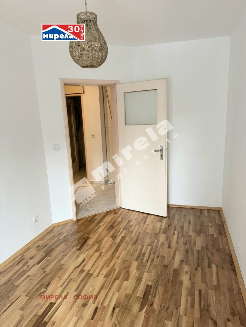 Дава под наем 2-СТАЕН, гр. София, Лозенец, снимка 2 - Апартаменти - 53185792