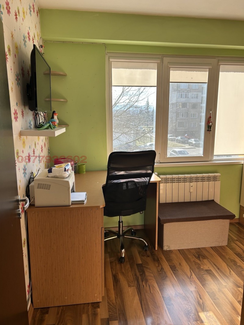 Дава под наем 2-СТАЕН, гр. Перник, Мошино, снимка 6 - Апартаменти - 53339469