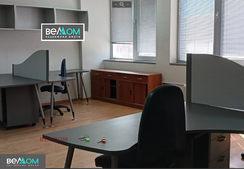 Дава под Наем ОФИС в град Варна, Западна промишлена зона - 15 кв.м / 255.65 € » 500 лв., ВЕЛДОМ