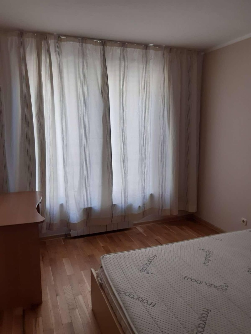 В аренду  2 спальни София , Хладилника , 127 кв.м | 30470204