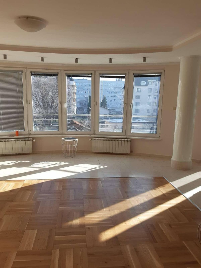 В аренду  2 спальни София , Хладилника , 127 кв.м | 30470204 - изображение [4]