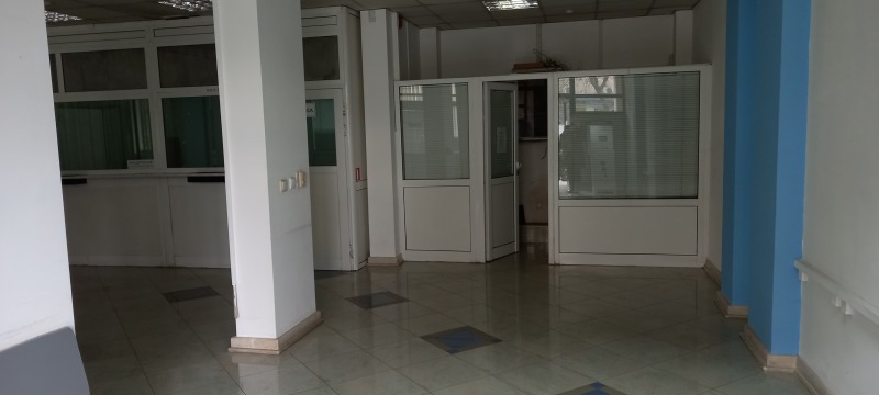 Дава под Наем ОФИС в град Хасково, Център - 86 кв.м / 1 280 € » 2 503.46 лв., ИМОТИ-МИРА