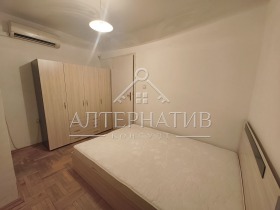 1 dormitorio Vazrazhdane, Burgas 4