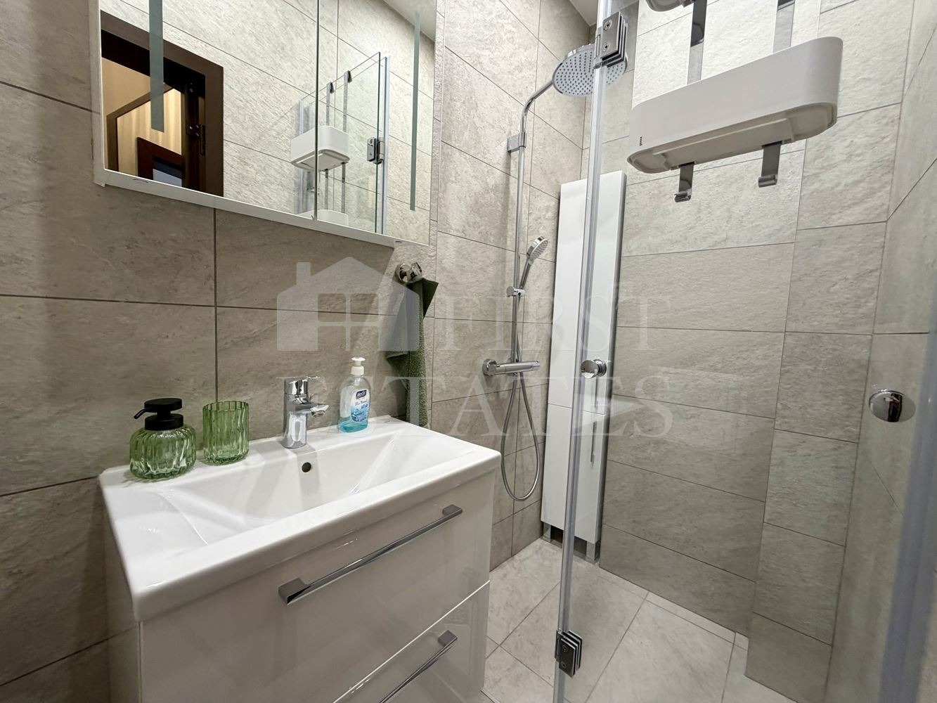 Дава под наем 3-СТАЕН, гр. София, Център, снимка 6 - Апартаменти - 53718284