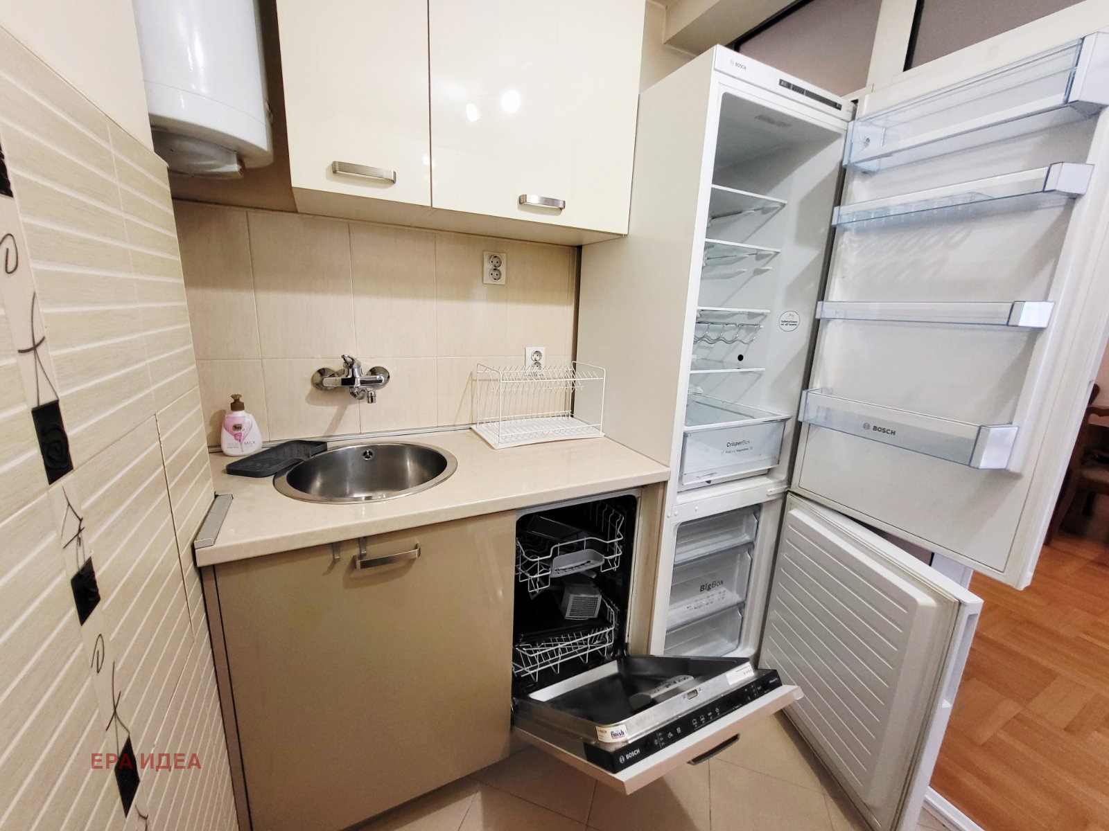 Дава под наем 3-СТАЕН, гр. София, Оборище, снимка 9 - Апартаменти - 54298405